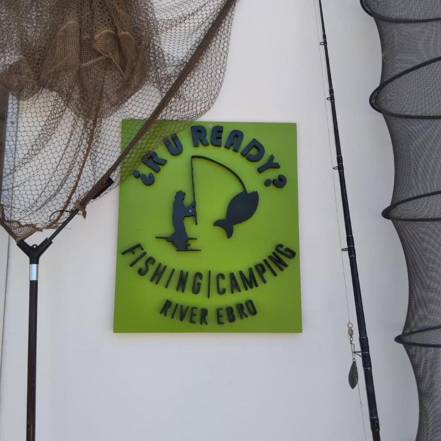 R U Ready Fishing, River Ebro Mequinenza Exterior foto